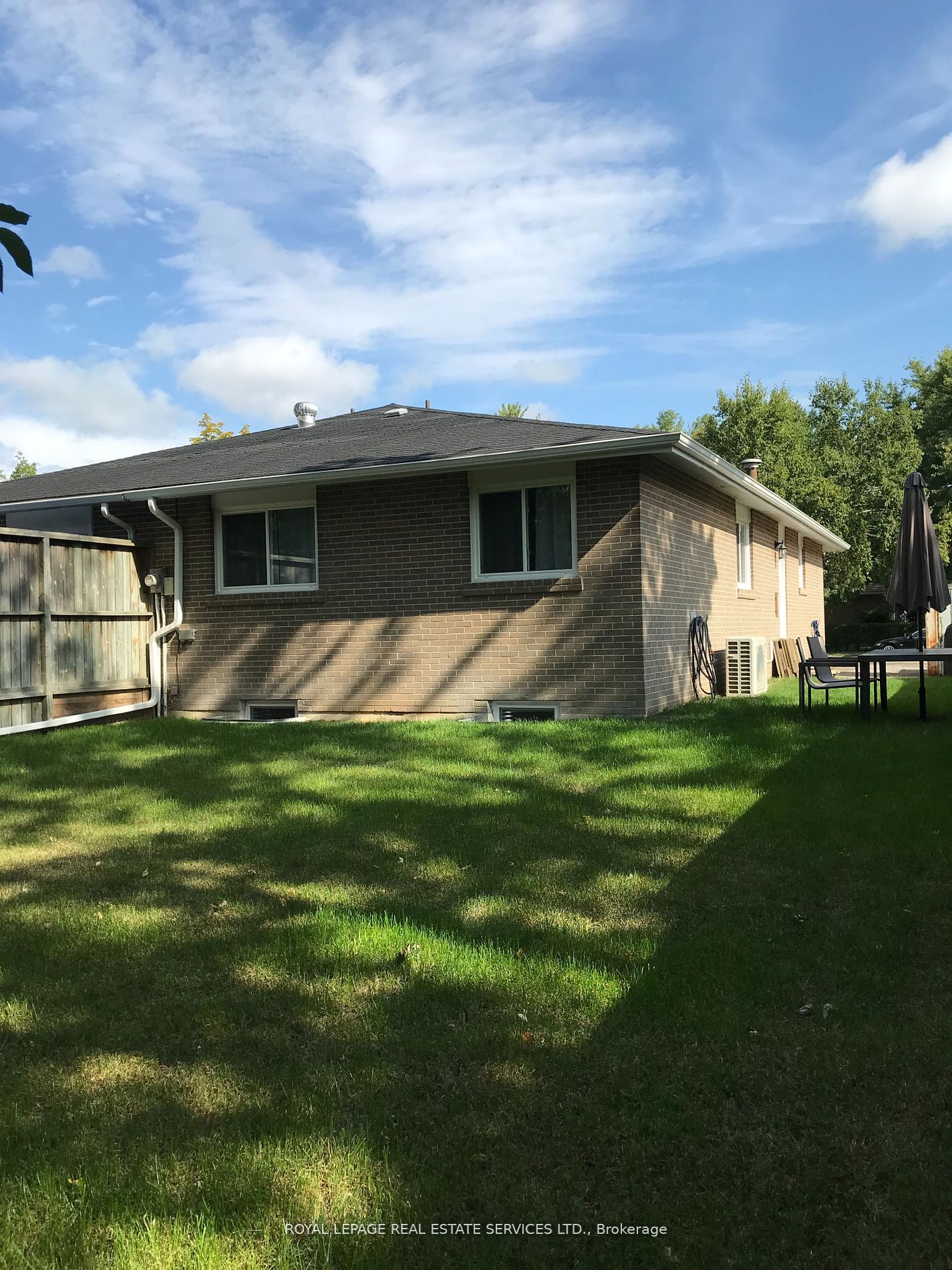 1914 Reiss Court Property Photo 20