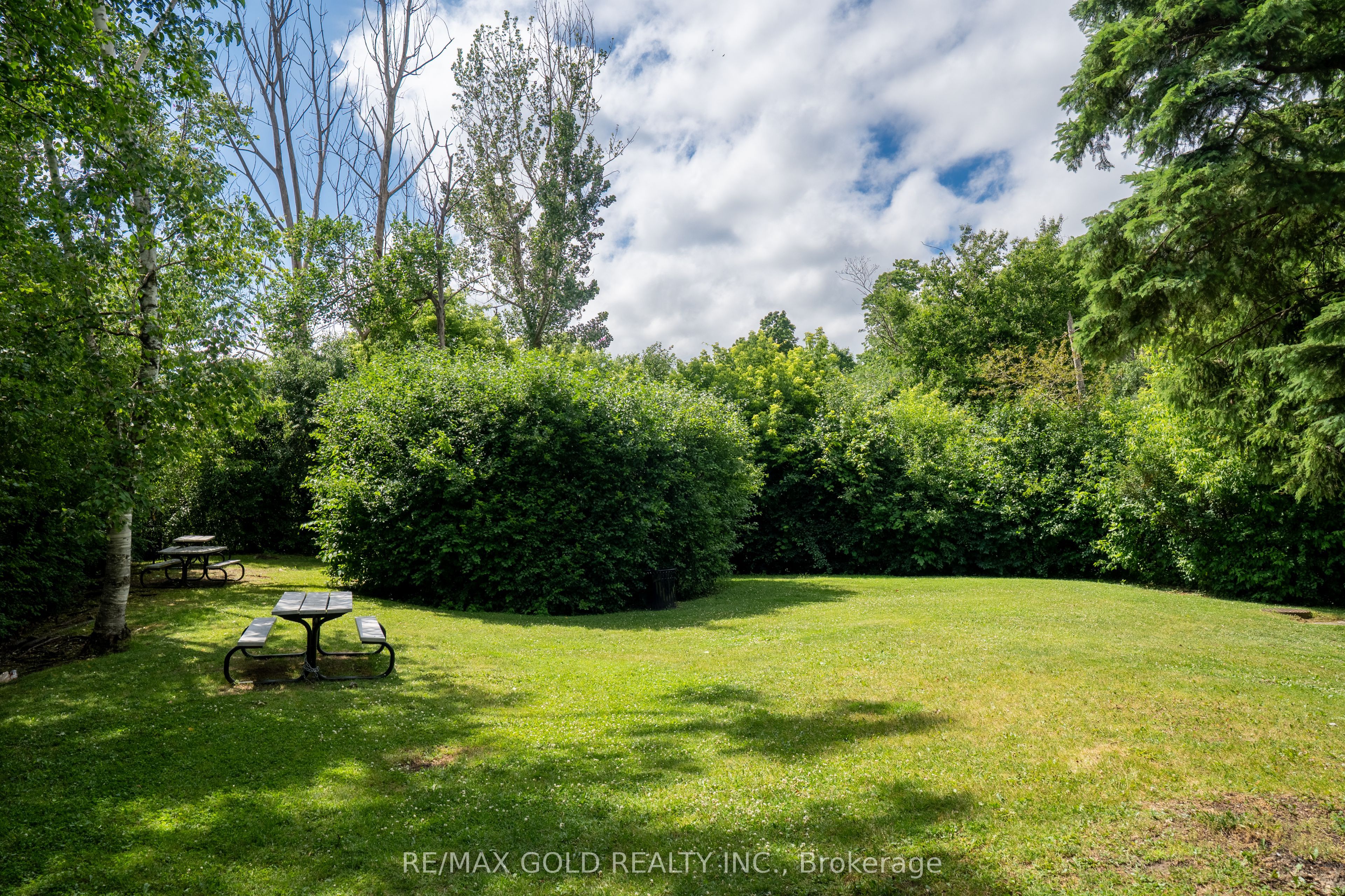 #206 - 8 Lisa Street Property Photo 25