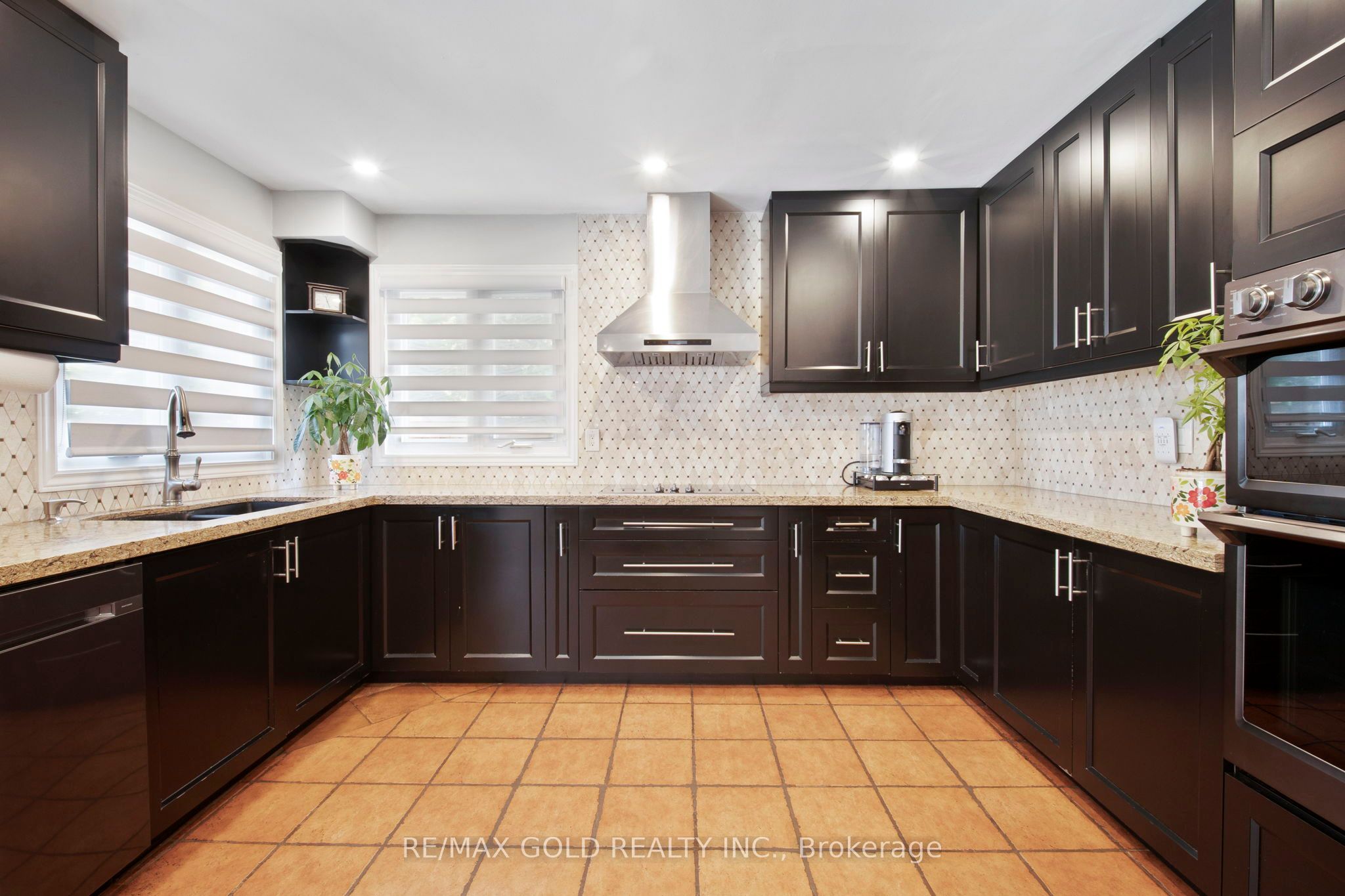 103 Kenpark Avenue Property Photo 15