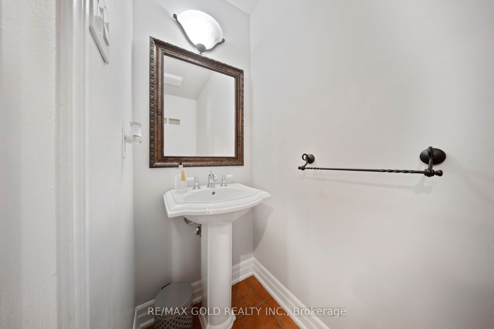 103 Kenpark Avenue Property Photo 19