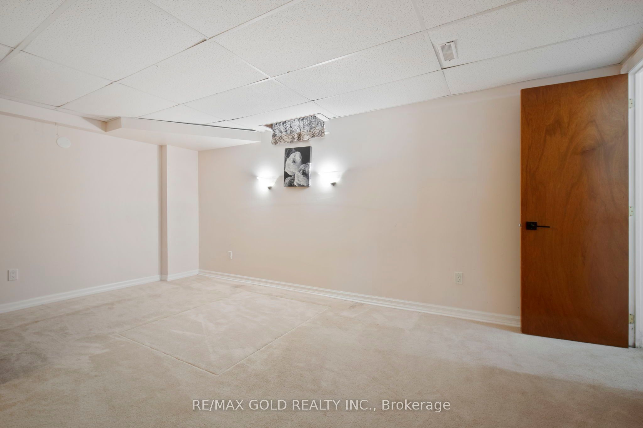 103 Kenpark Avenue Property Photo 36