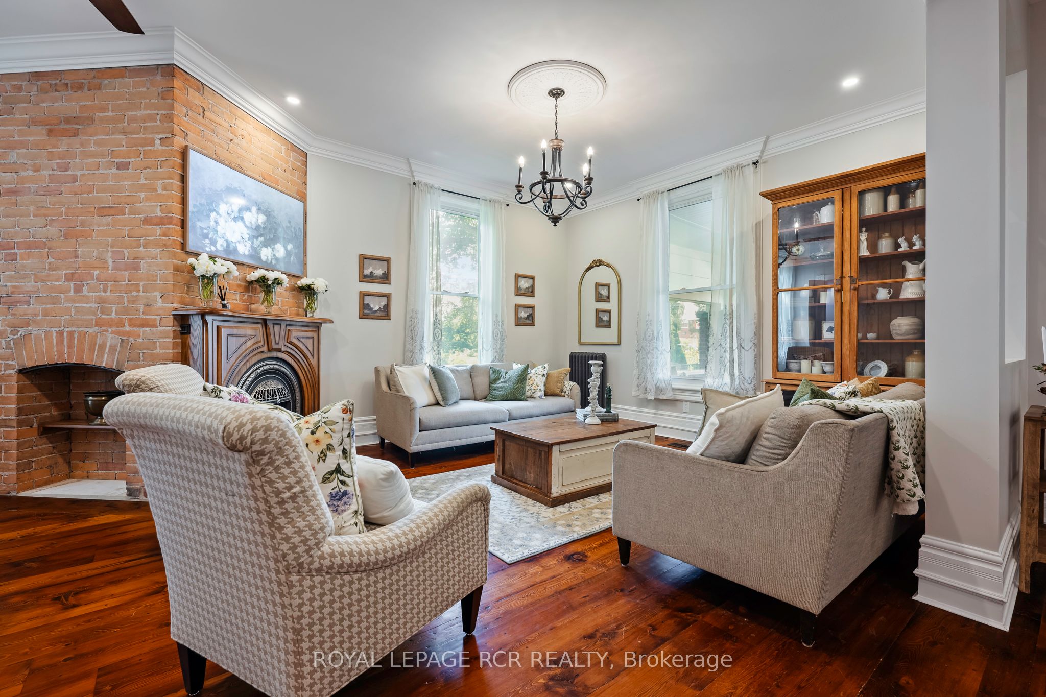 11 Zina Street Property Photo 6