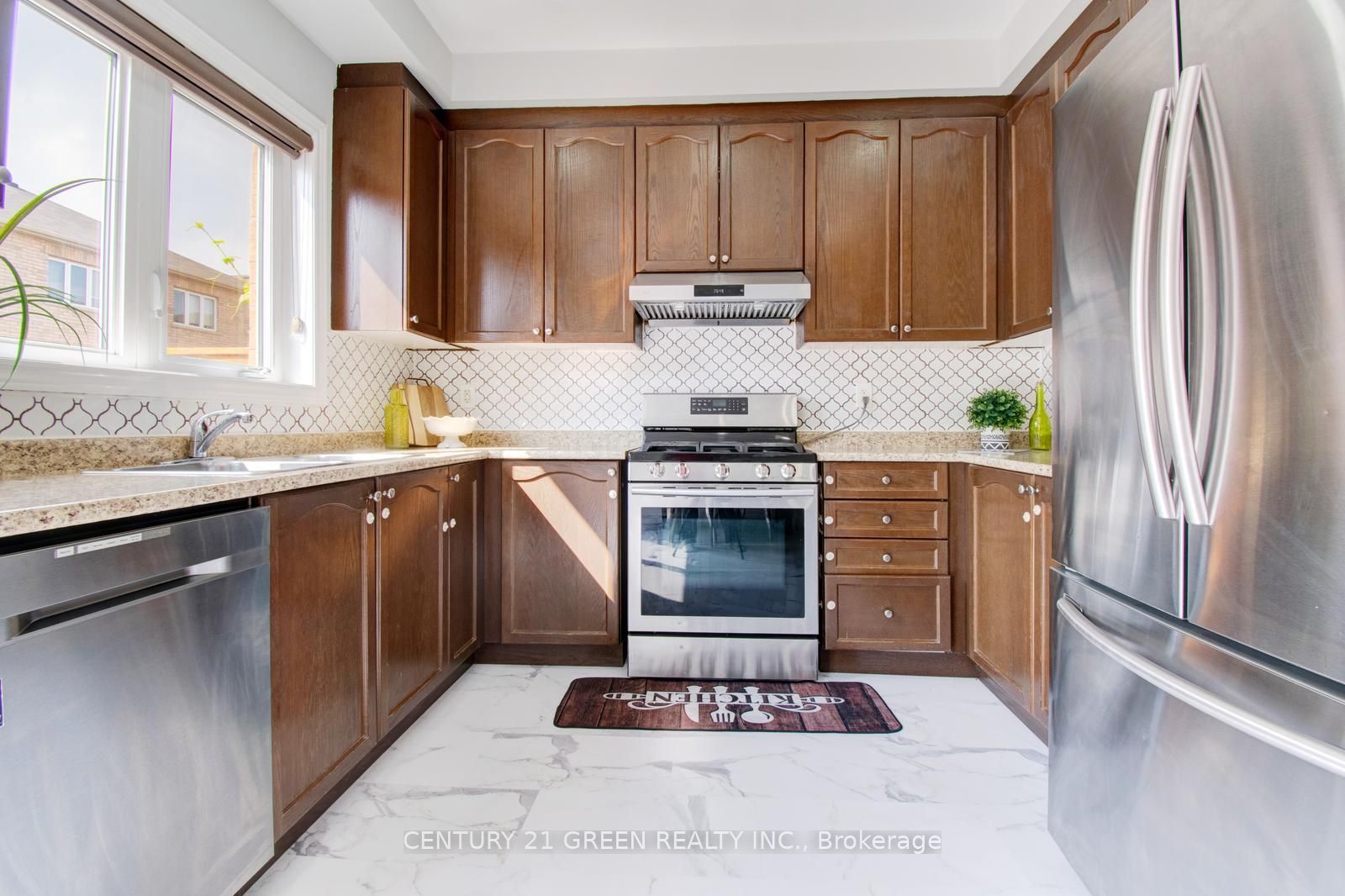 65 Yardley Crescent Property Photo 17