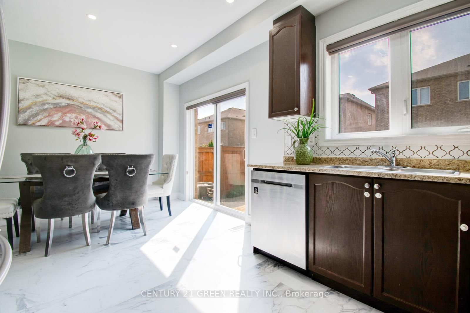 65 Yardley Crescent Property Photo 19