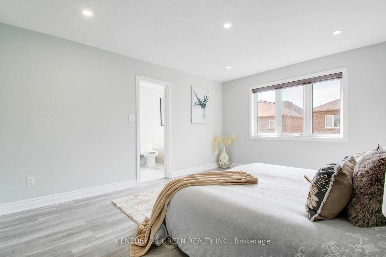 65 Yardley Crescent Property Photo 23