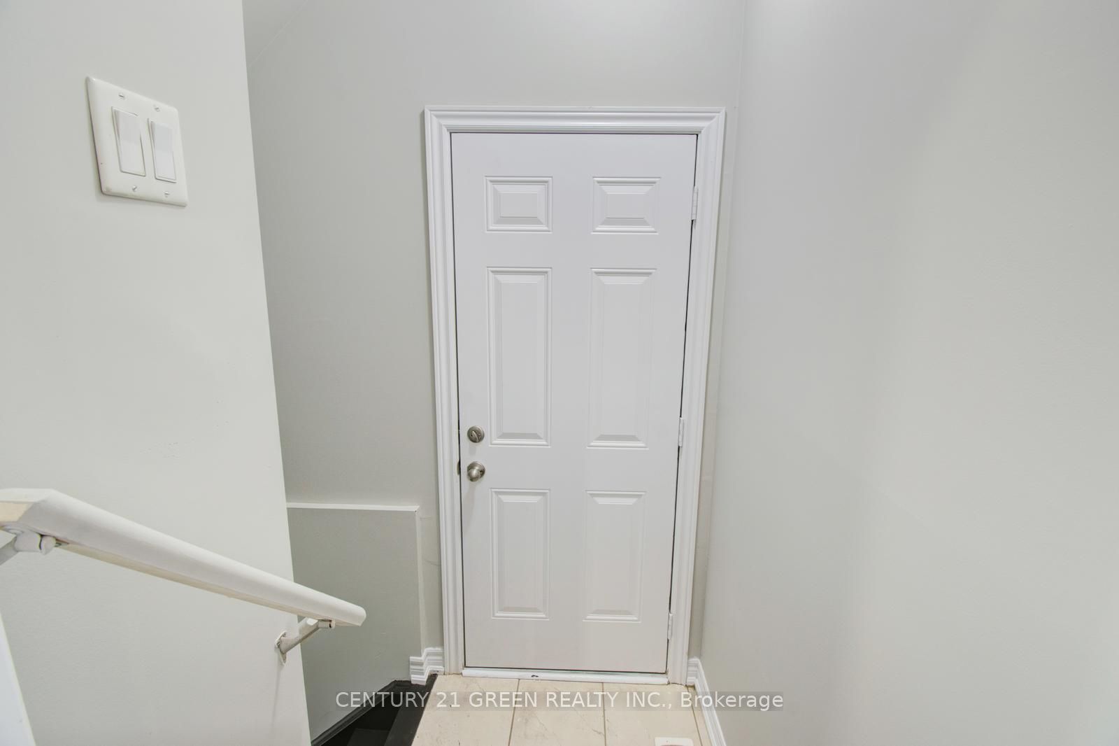 65 Yardley Crescent Property Photo 36
