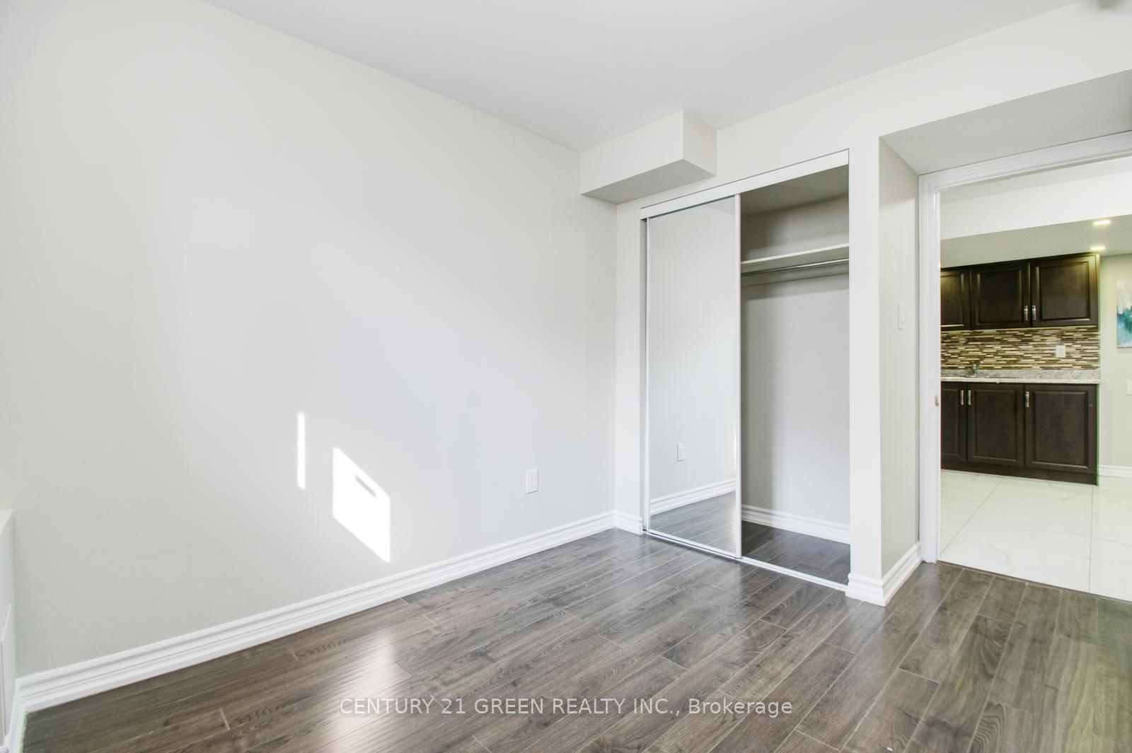 65 Yardley Crescent Property Photo 44
