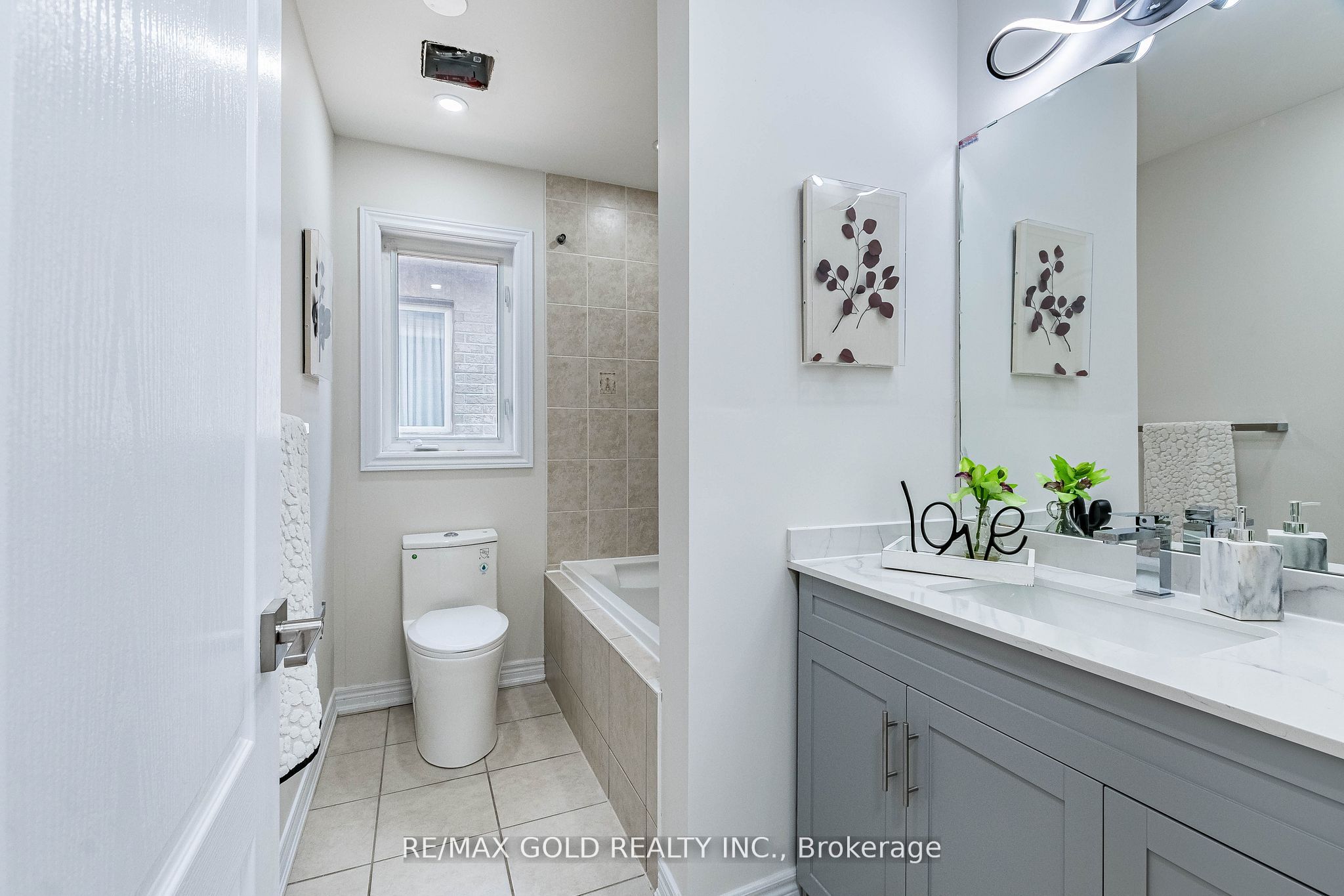 434 Sunny Meadow Boulevard Property Photo 20