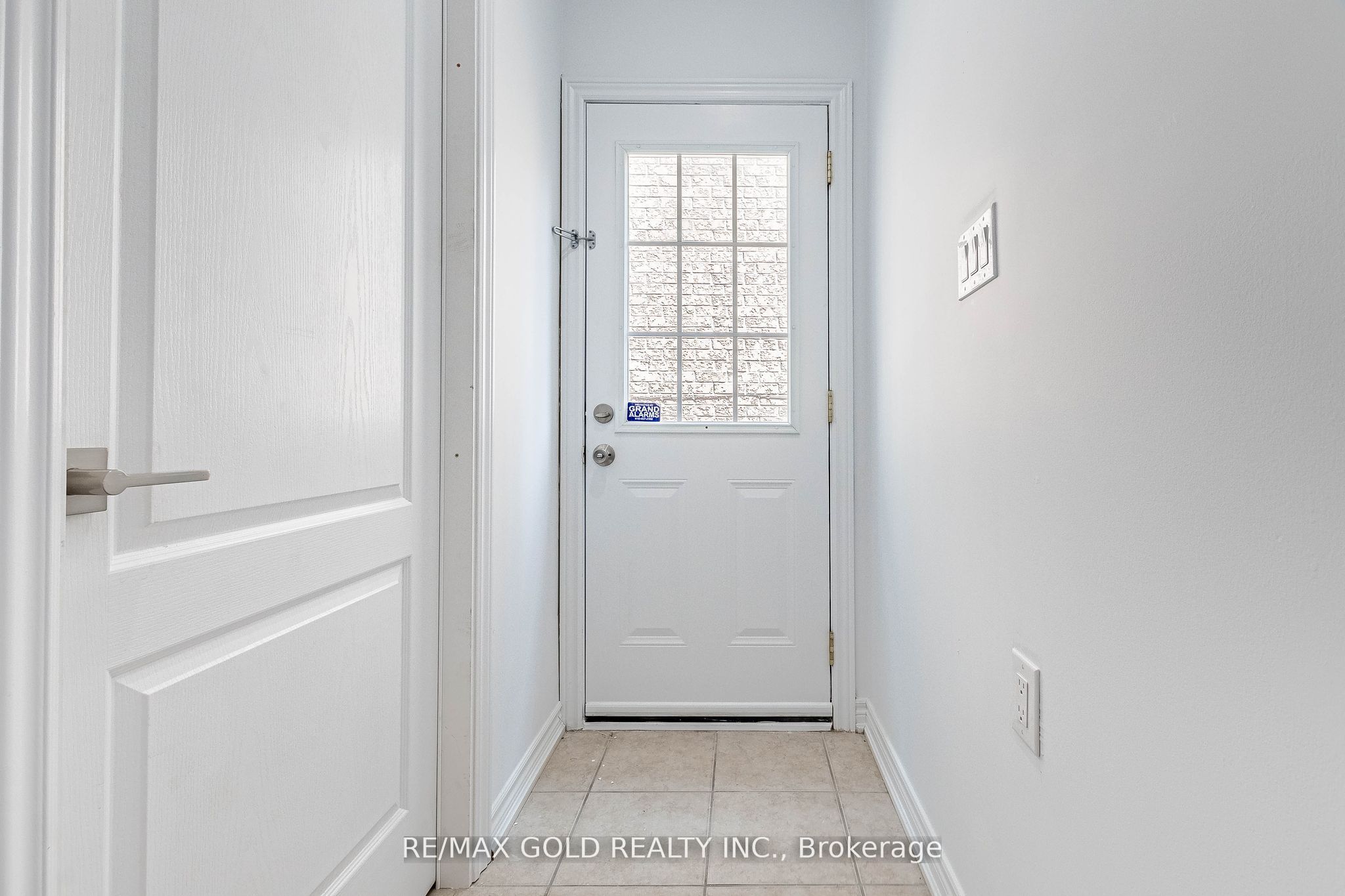 434 Sunny Meadow Boulevard Property Photo 24