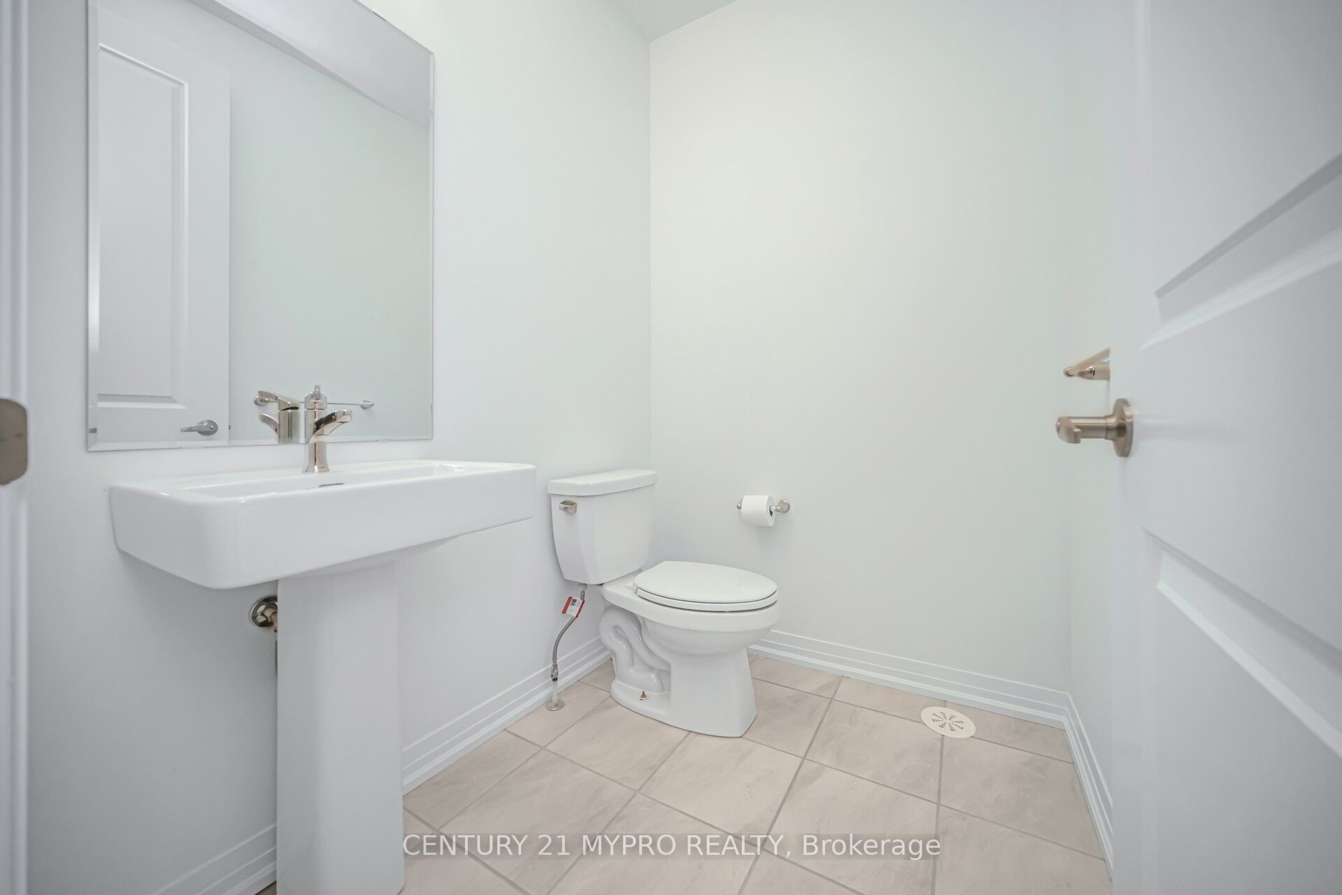 41 Moosehead Drive Property Photo 34