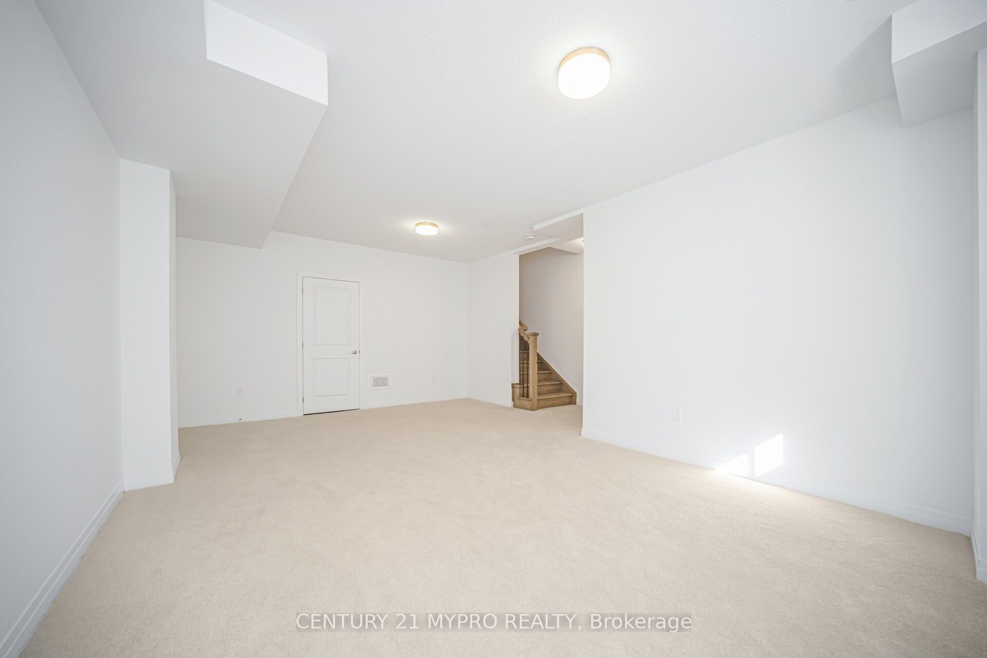 41 Moosehead Drive Property Photo 39