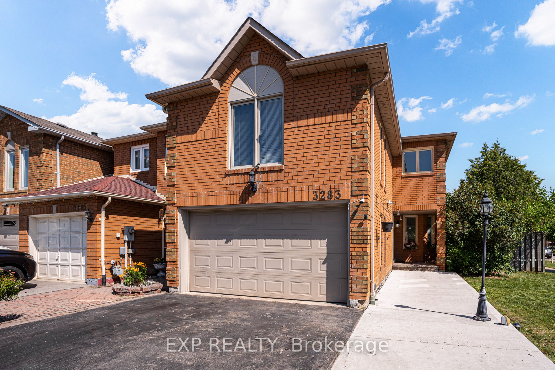 3283 Bobwhite Mews Property Photo 2