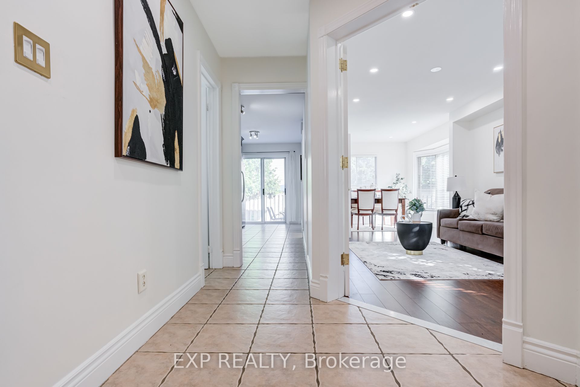3283 Bobwhite Mews Property Photo 7