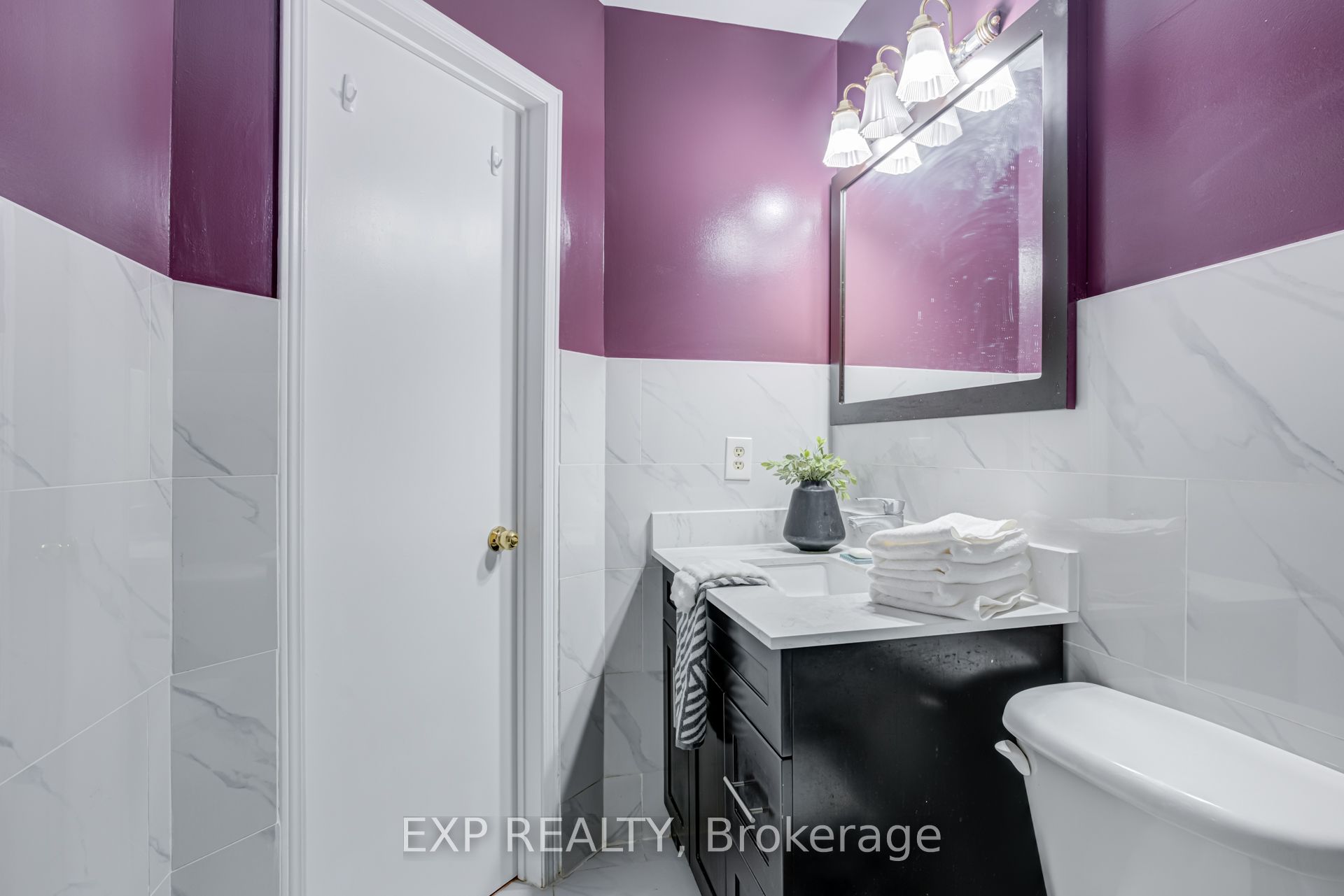 3283 Bobwhite Mews Property Photo 19