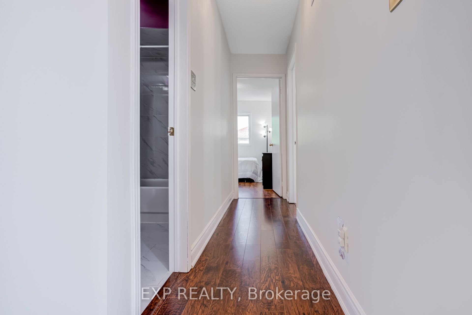 3283 Bobwhite Mews Property Photo 24