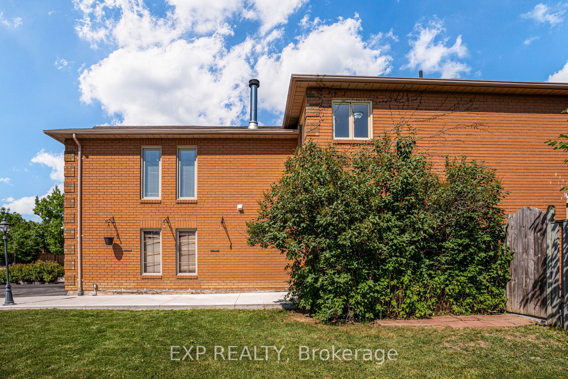 3283 Bobwhite Mews Property Photo 35