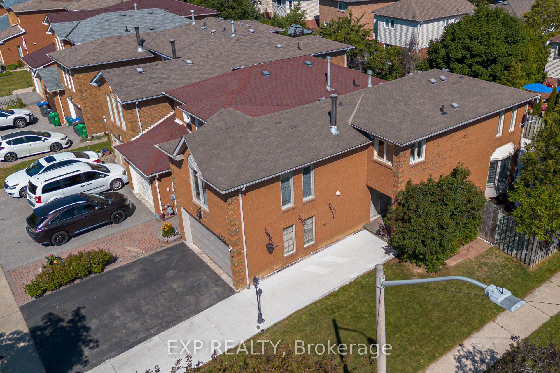 3283 Bobwhite Mews Property Photo 40