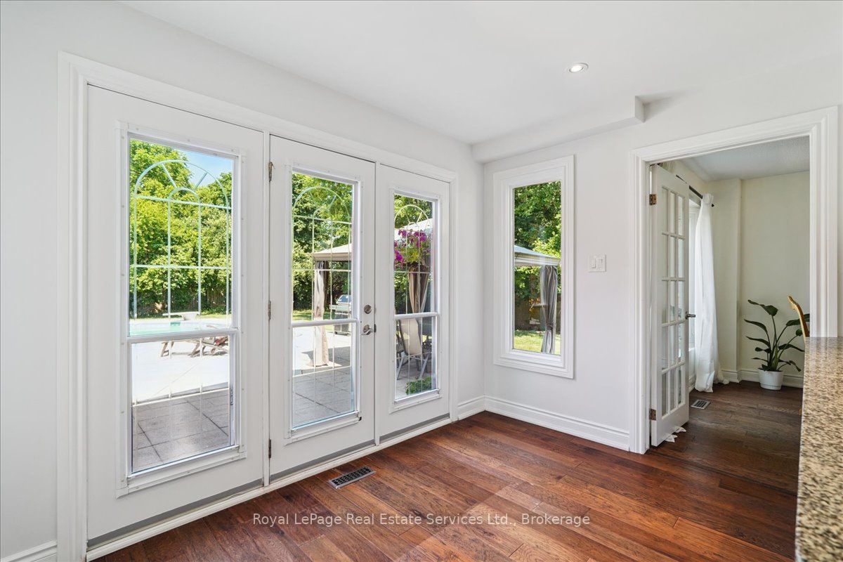 471 Deerhurst Drive Property Photo 15