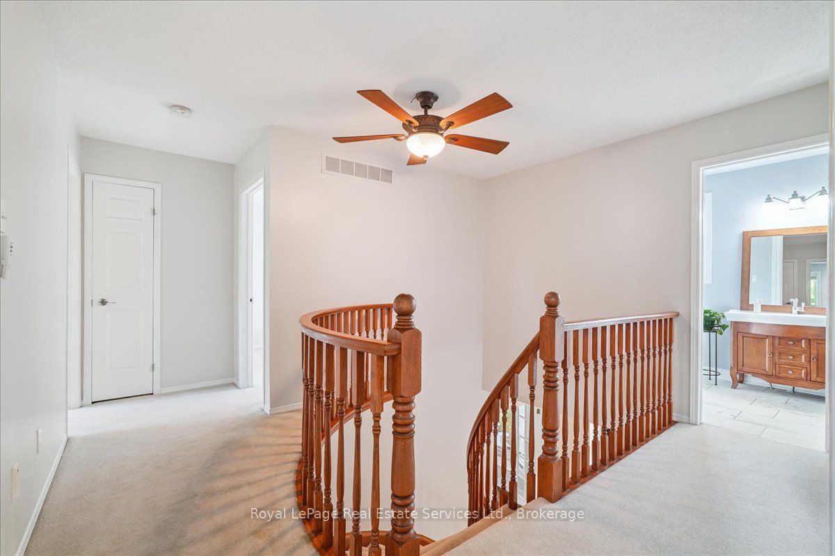 471 Deerhurst Drive Property Photo 22