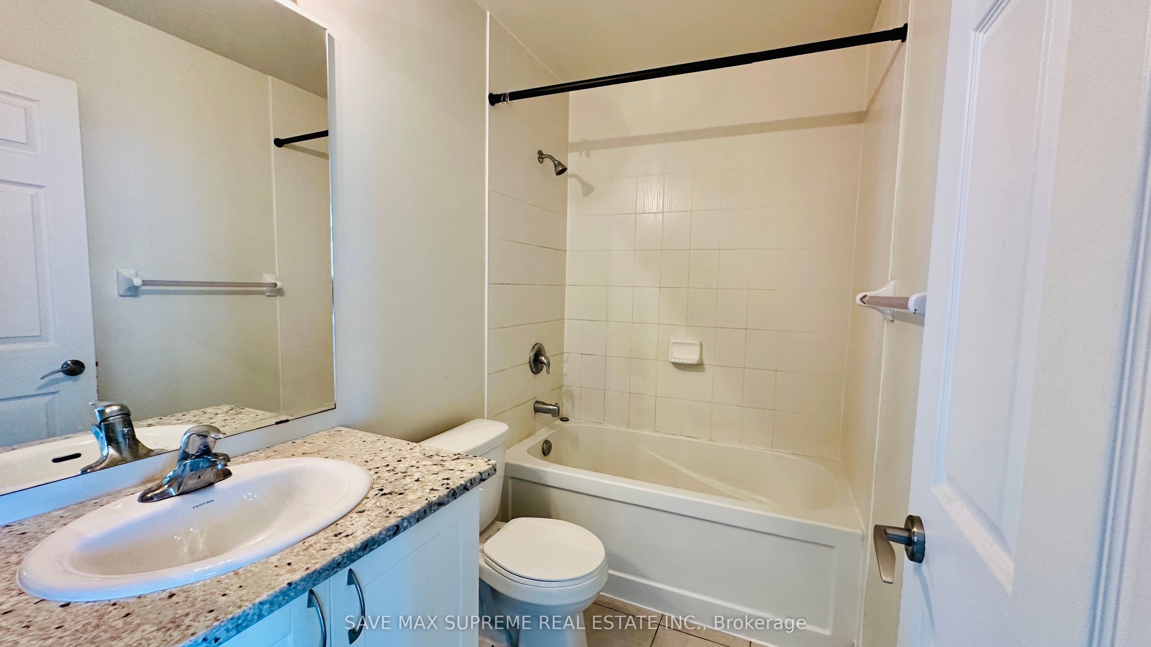 339 Rathburn Road W 1219 Property Photo 17