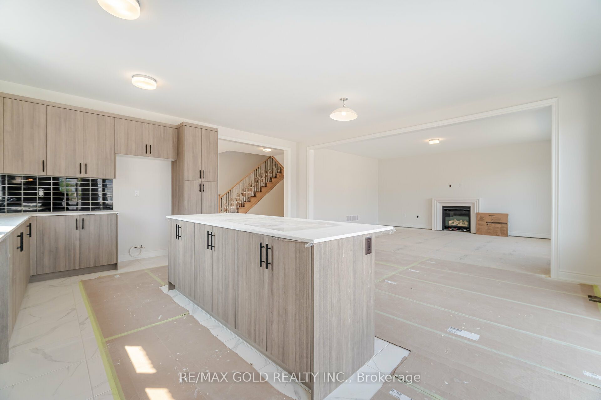 31 Dolomite Dr Property Photo 16