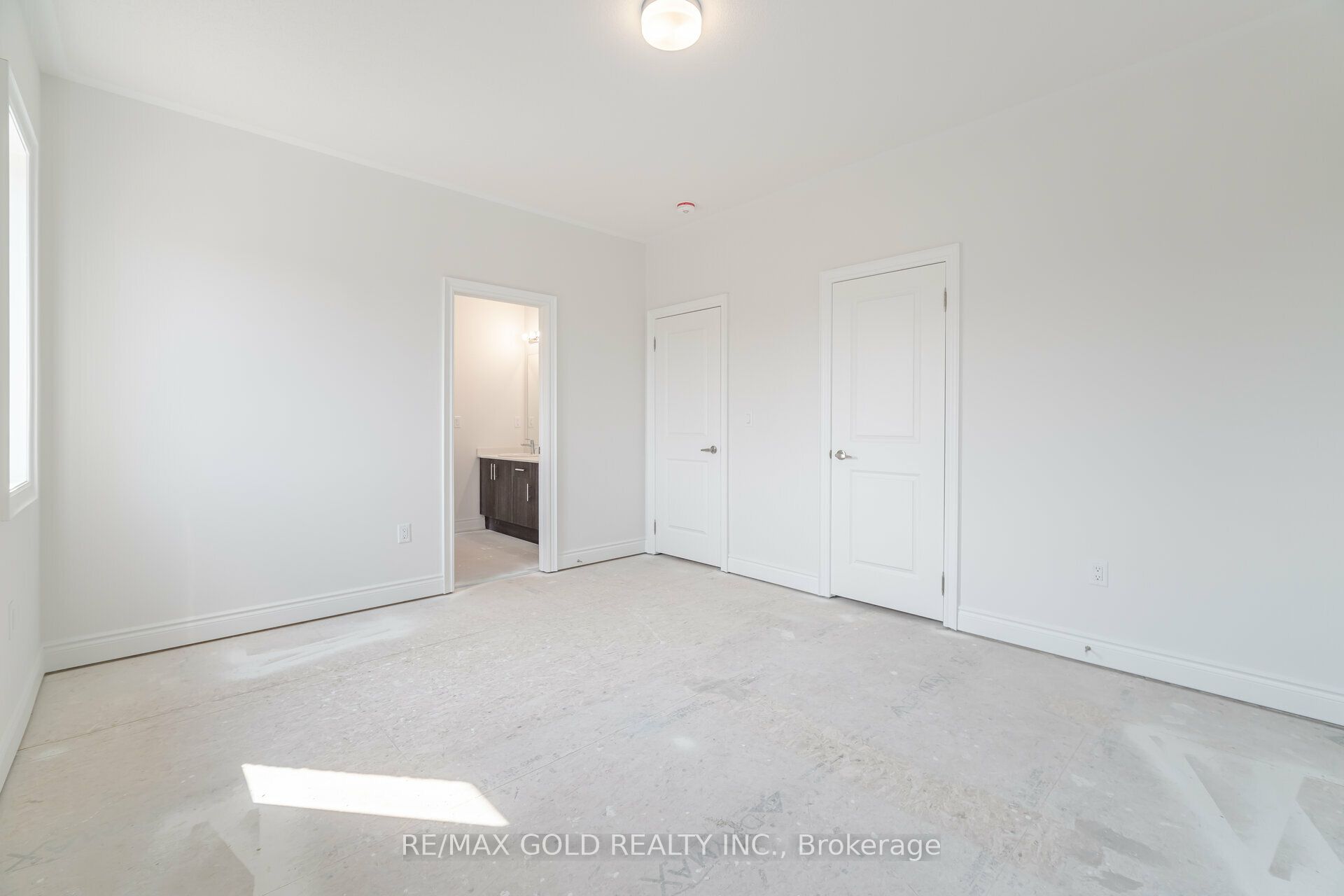 31 Dolomite Dr Property Photo 44
