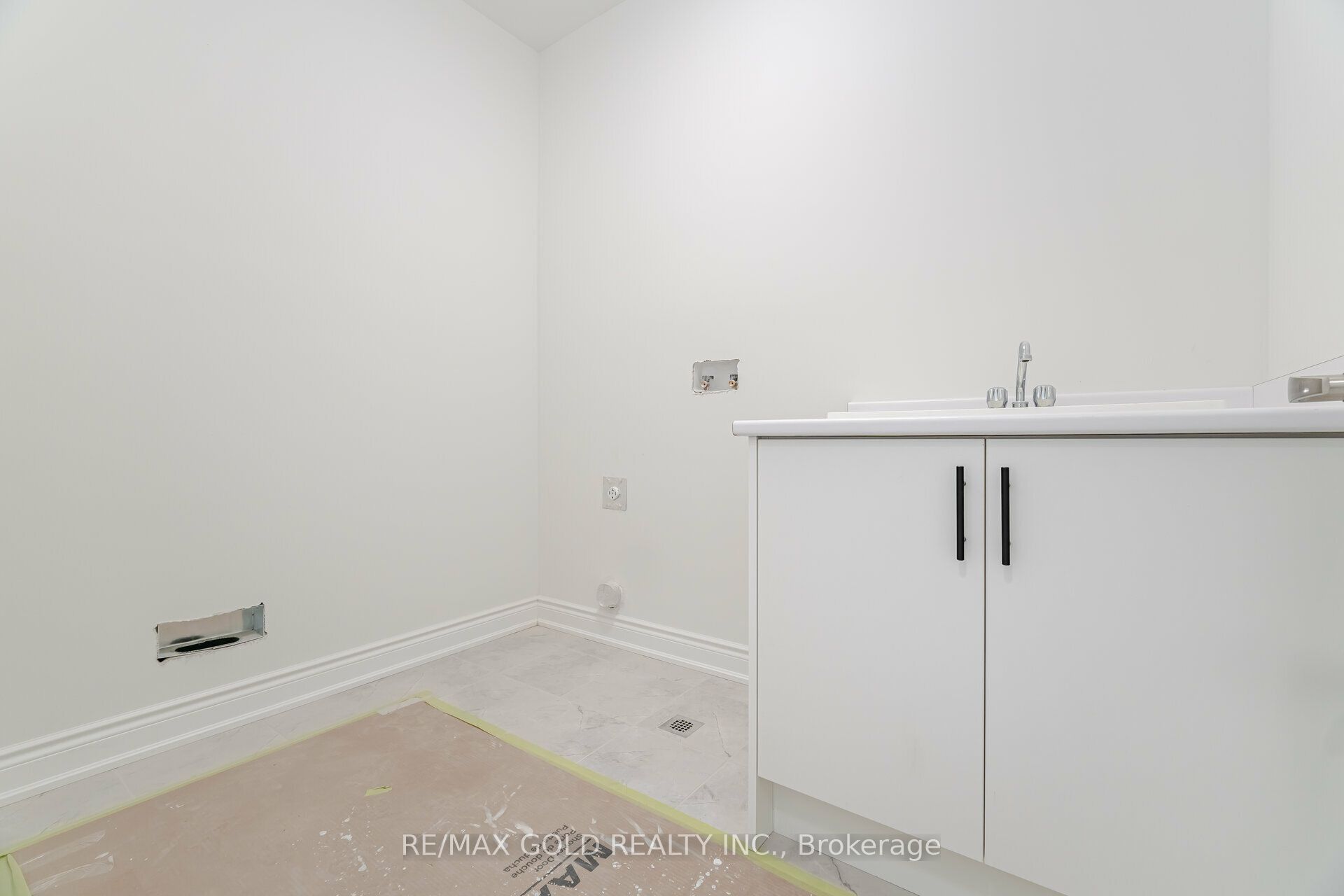 31 Dolomite Dr Property Photo 50