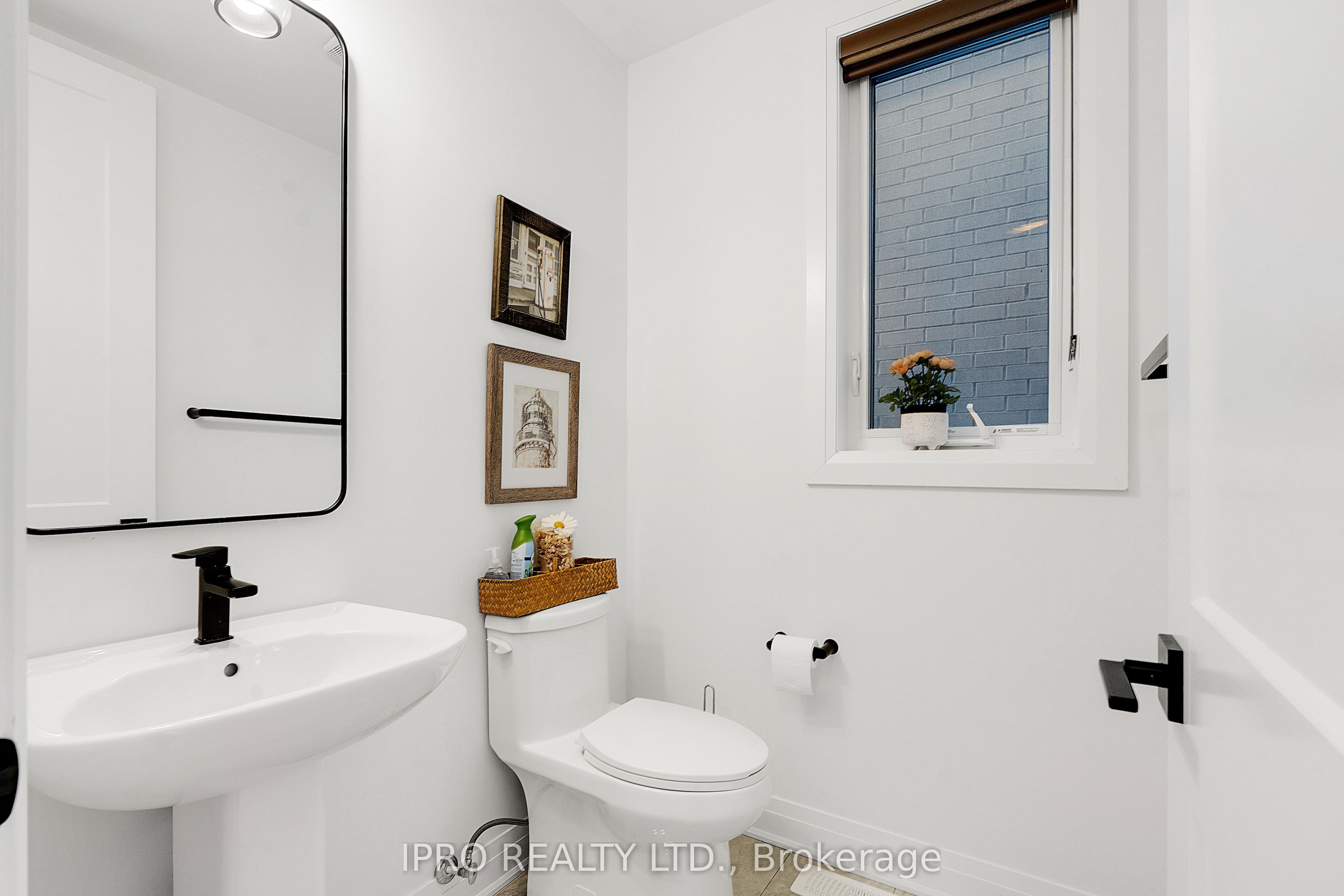 1576 Cookman Dr Property Photo 14