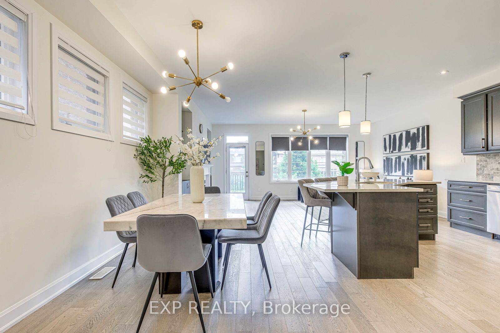 3129 Riverpath Common Property Photo 9