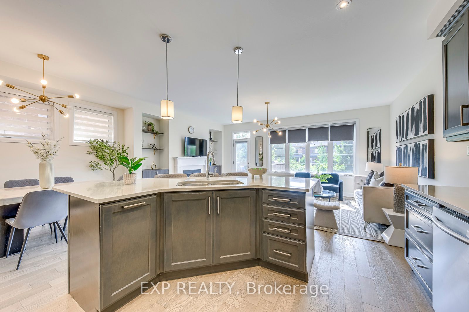 3129 Riverpath Common Property Photo 13