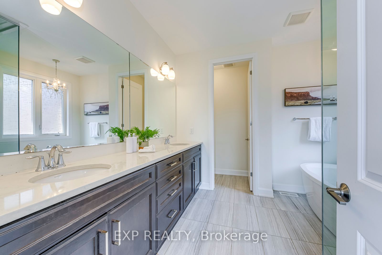3129 Riverpath Common Property Photo 31