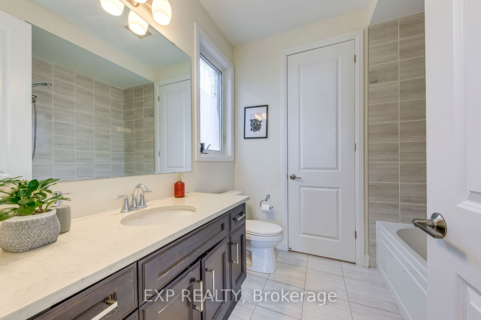 3129 Riverpath Common Property Photo 36