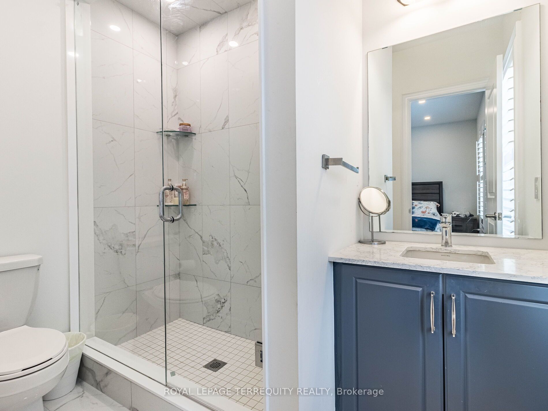 1386 Queens Plate Rd Property Photo 31