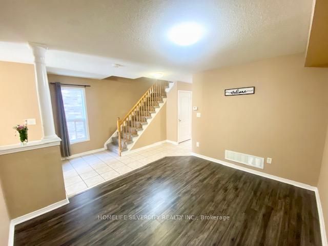 107 Cadillac Crescent Property Photo 3