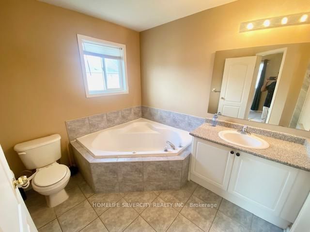 107 Cadillac Crescent Property Photo 9