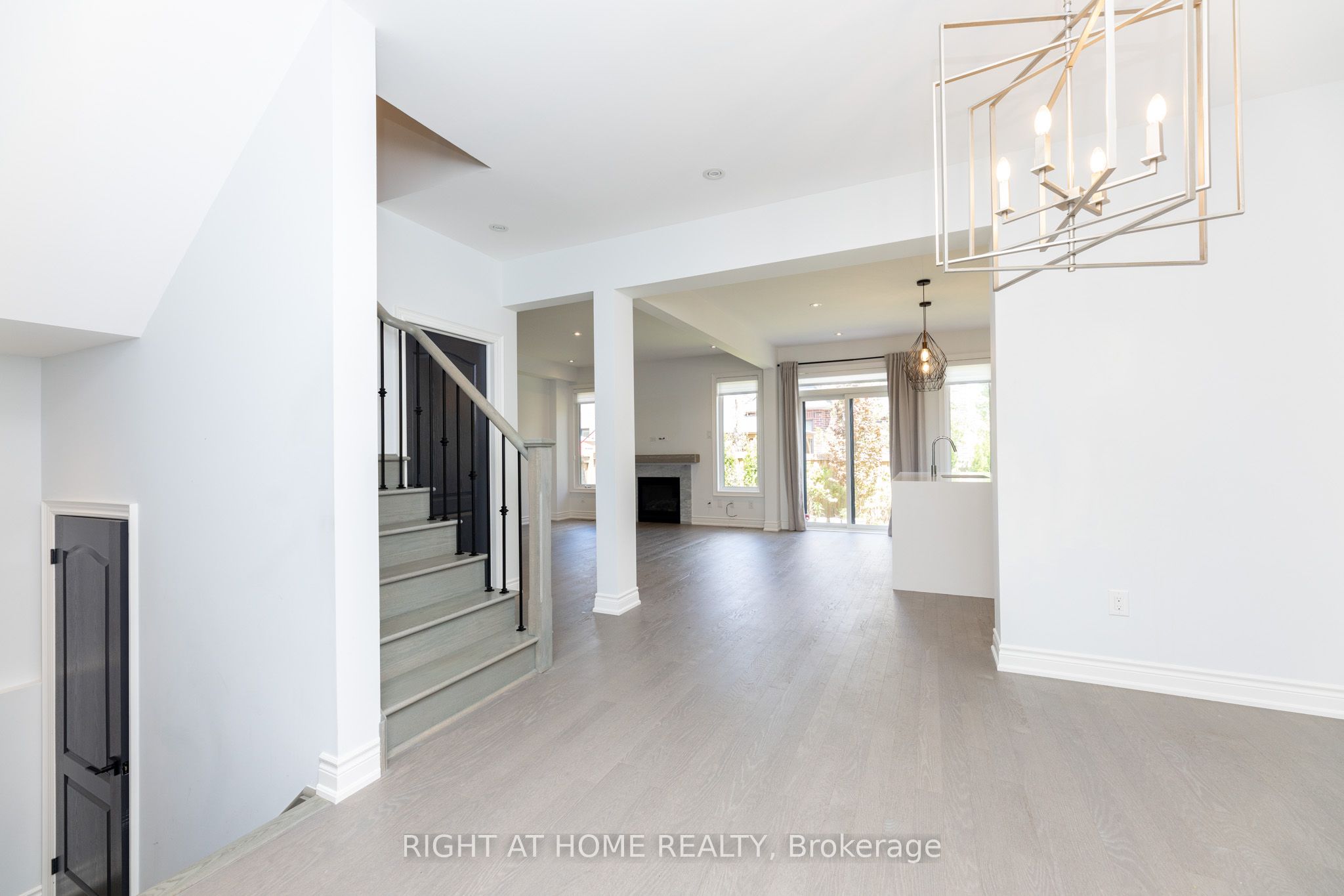 1235 Mcphedran Pt Property Photo 6