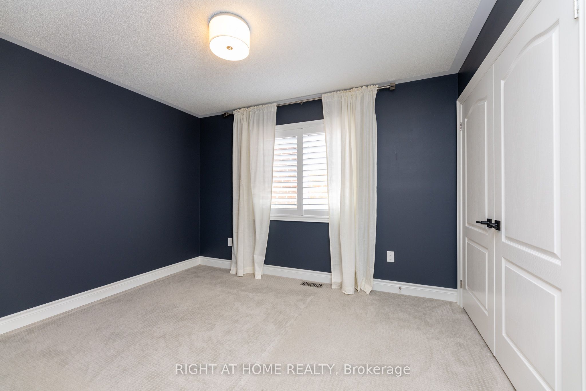 1235 Mcphedran Pt Property Photo 27
