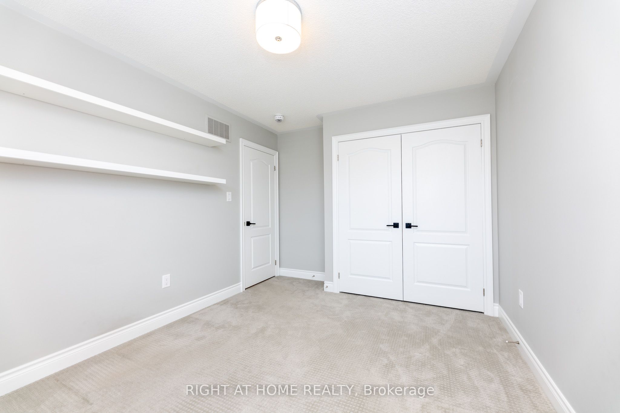 1235 Mcphedran Pt Property Photo 35