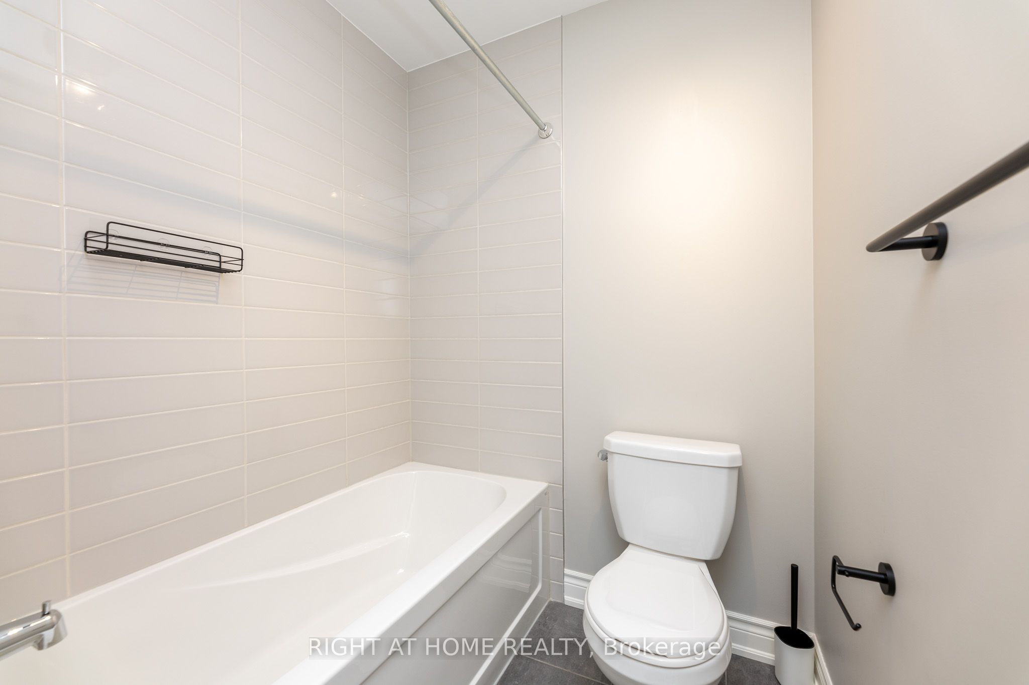 1235 Mcphedran Pt Property Photo 37