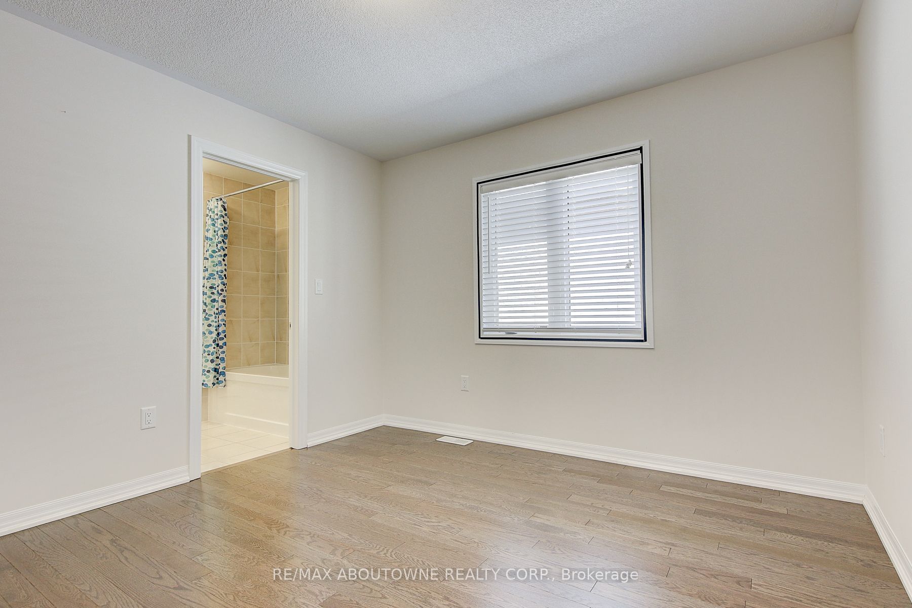 142 Mcwilliams Crescent Property Photo 32
