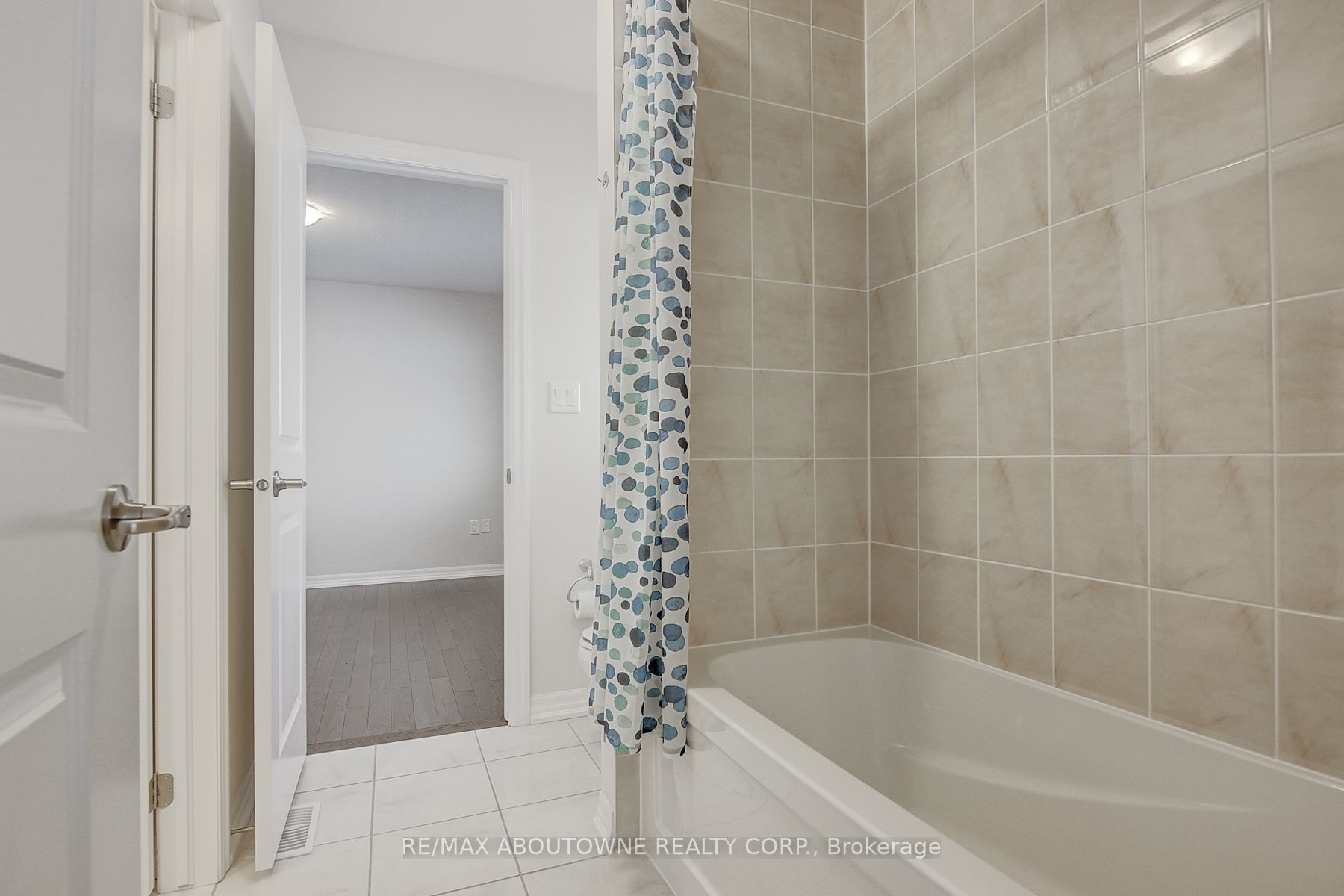 142 Mcwilliams Crescent Property Photo 33
