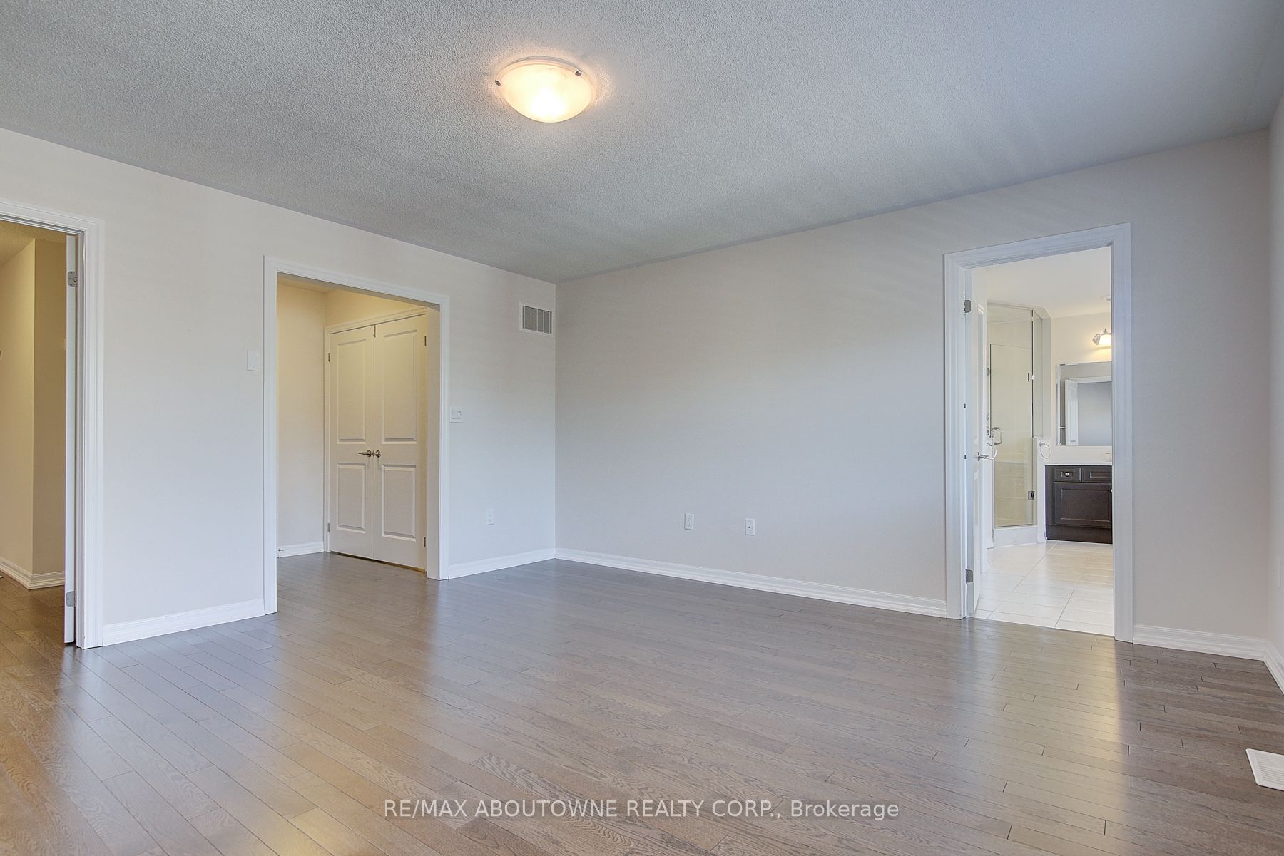 142 Mcwilliams Crescent Property Photo 36