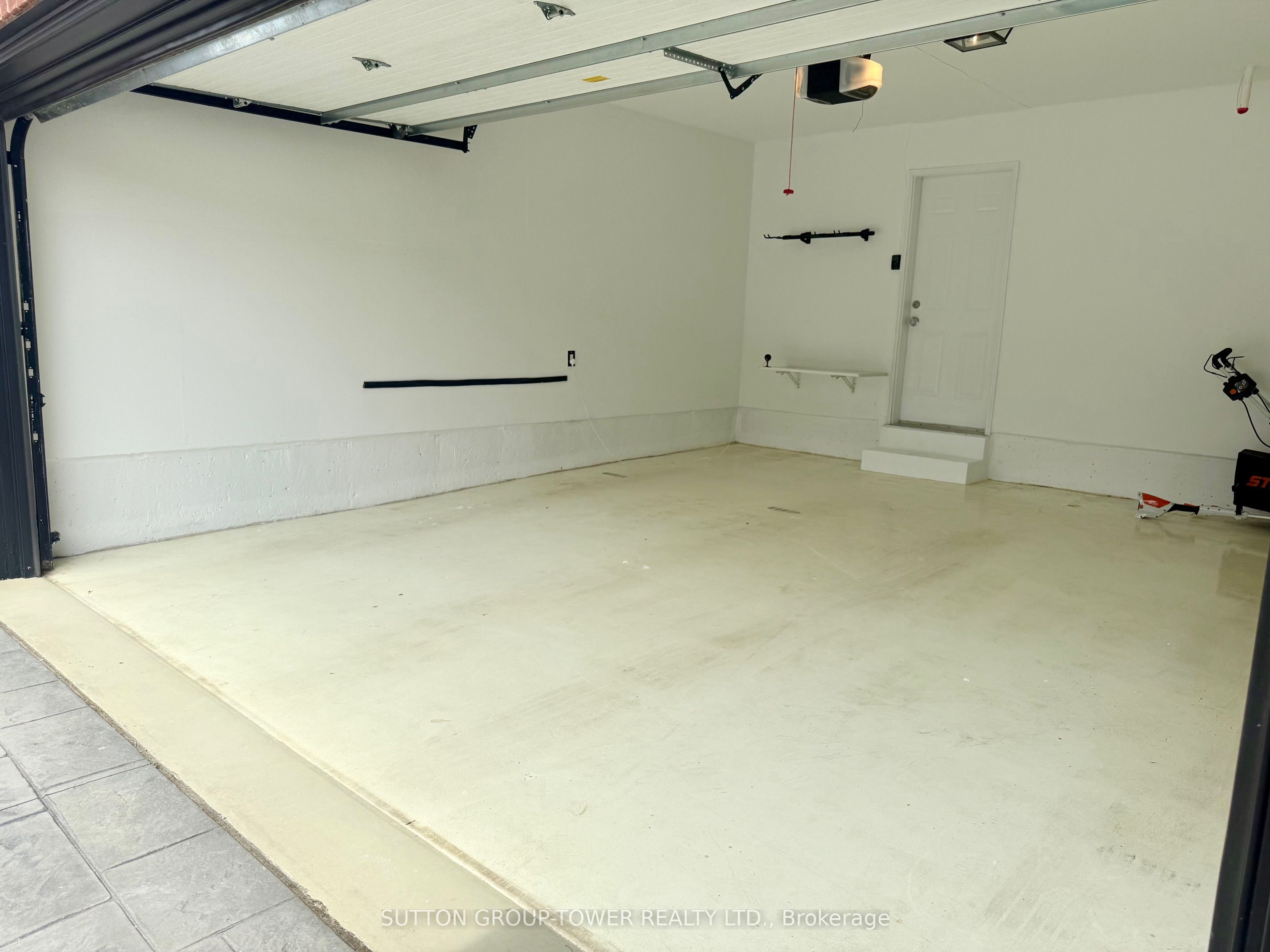21 Fieldstone Lane Avenue Property Photo 47