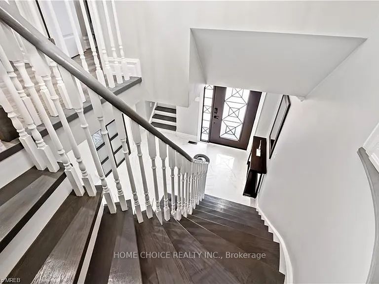 3722 Densbury Dr Property Photo 22
