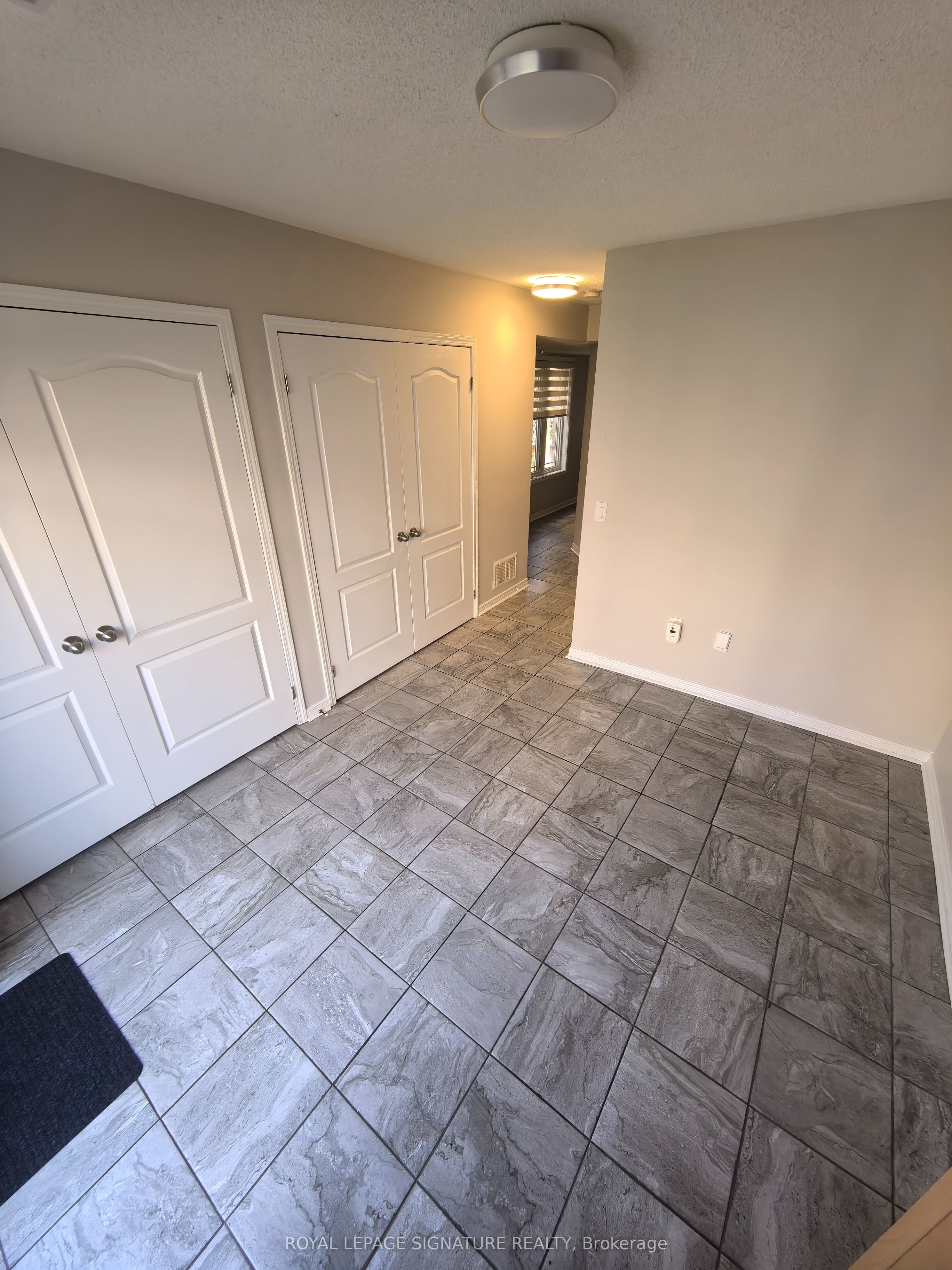 6625 Falconer Dr Property Photo 4