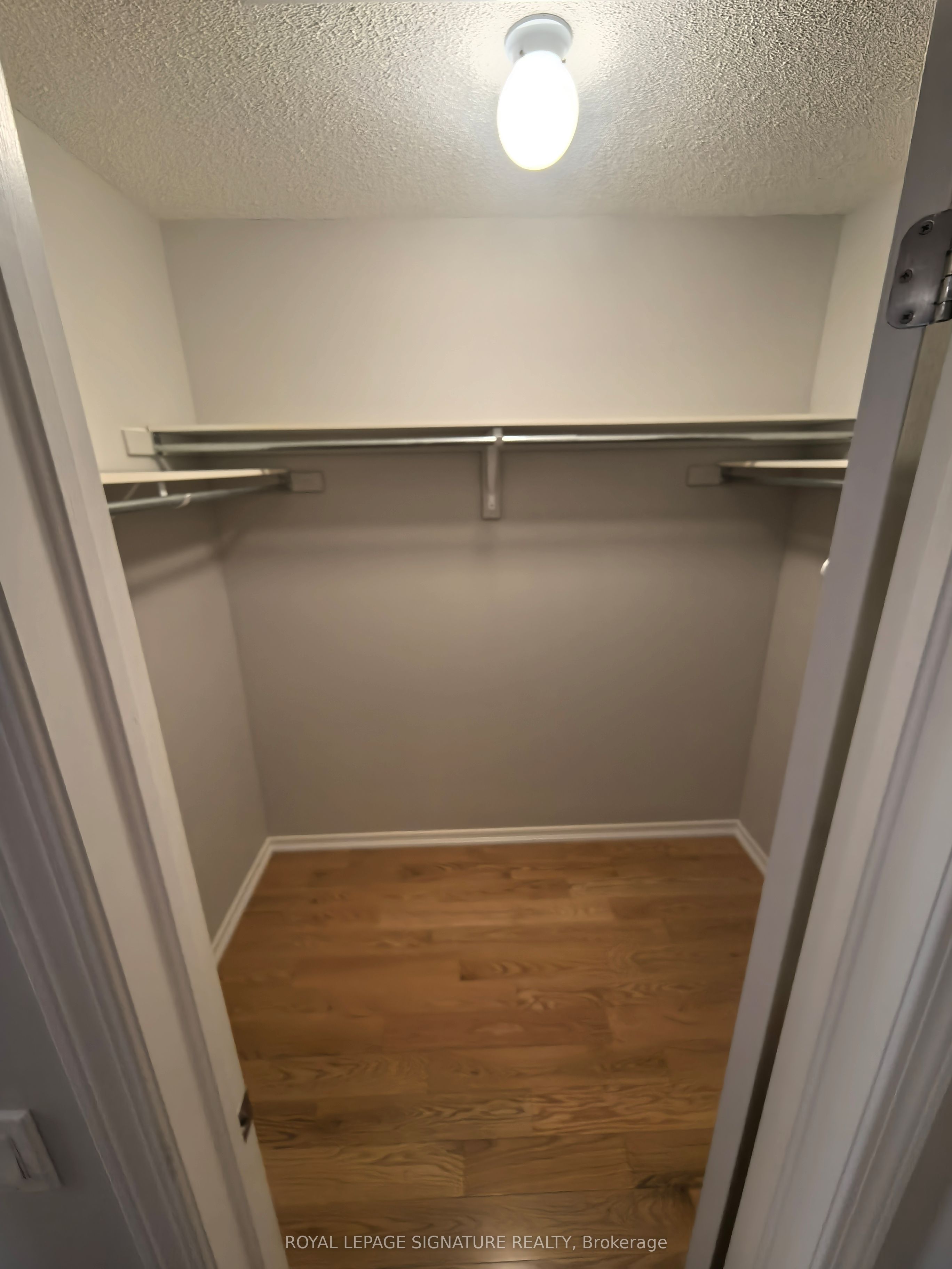 6625 Falconer Dr Property Photo 14