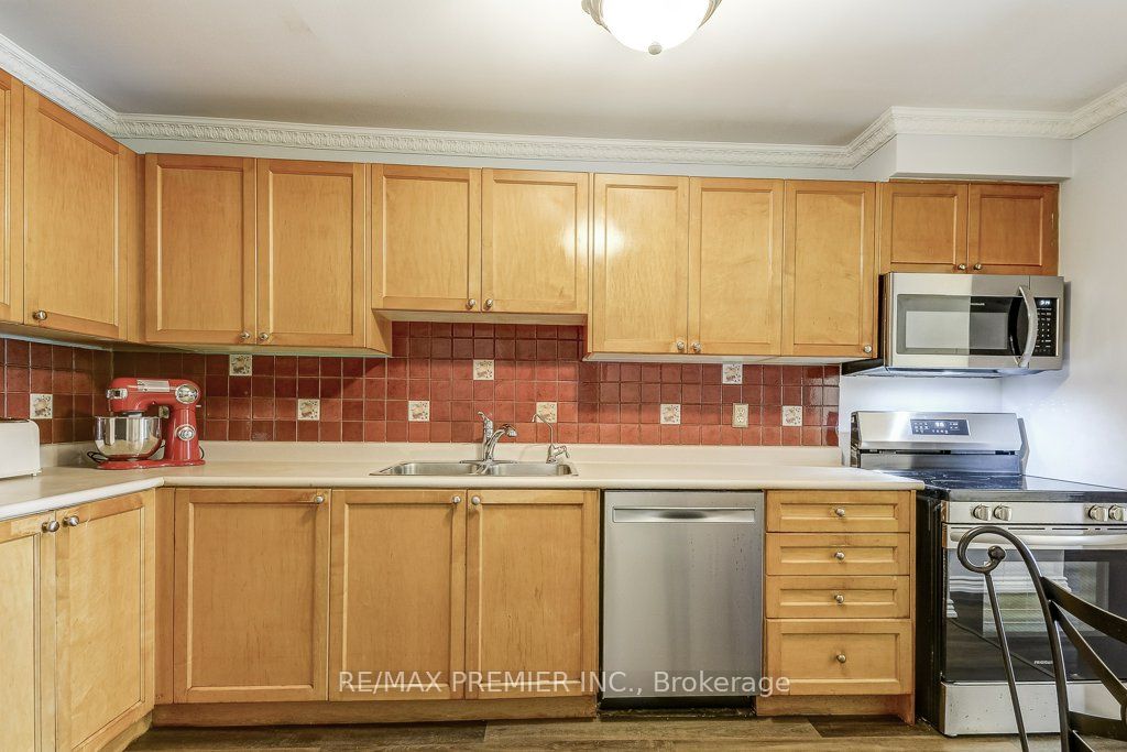 #81 - 2670 Battleford Road Property Photo 12