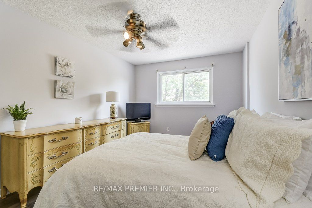 #81 - 2670 Battleford Road Property Photo 16