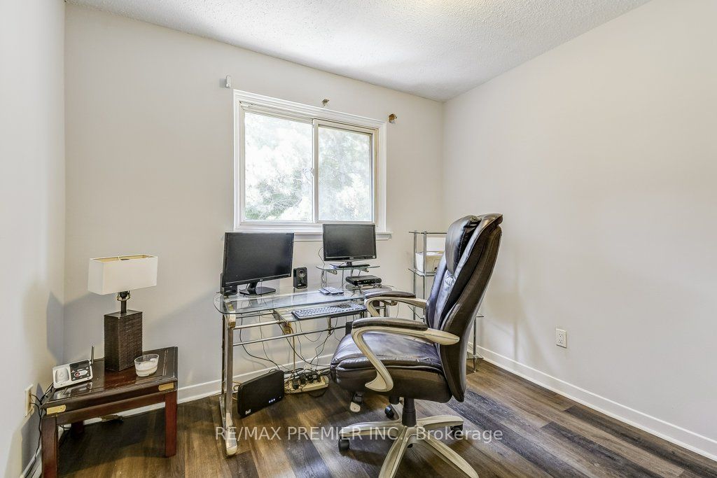 #81 - 2670 Battleford Road Property Photo 20