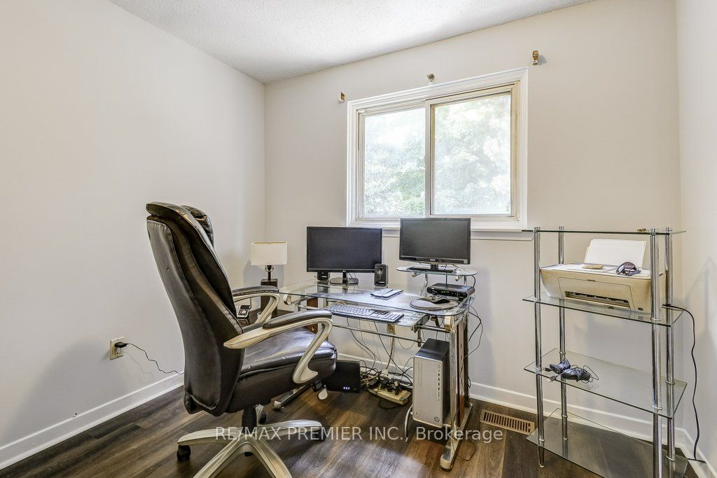 #81 - 2670 Battleford Road Property Photo 21